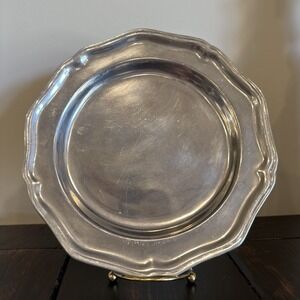 Vintage Wilton‎ 9 Inch Plate Scalloped Edge Preowned